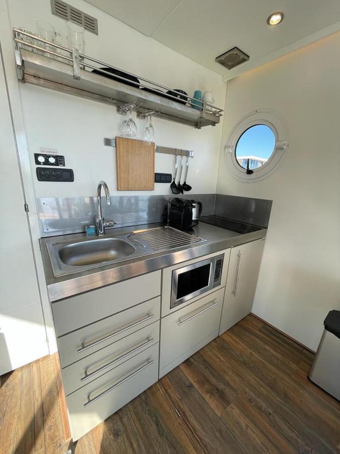 Houseboat Kamperland Hotel Ngoại thất bức ảnh